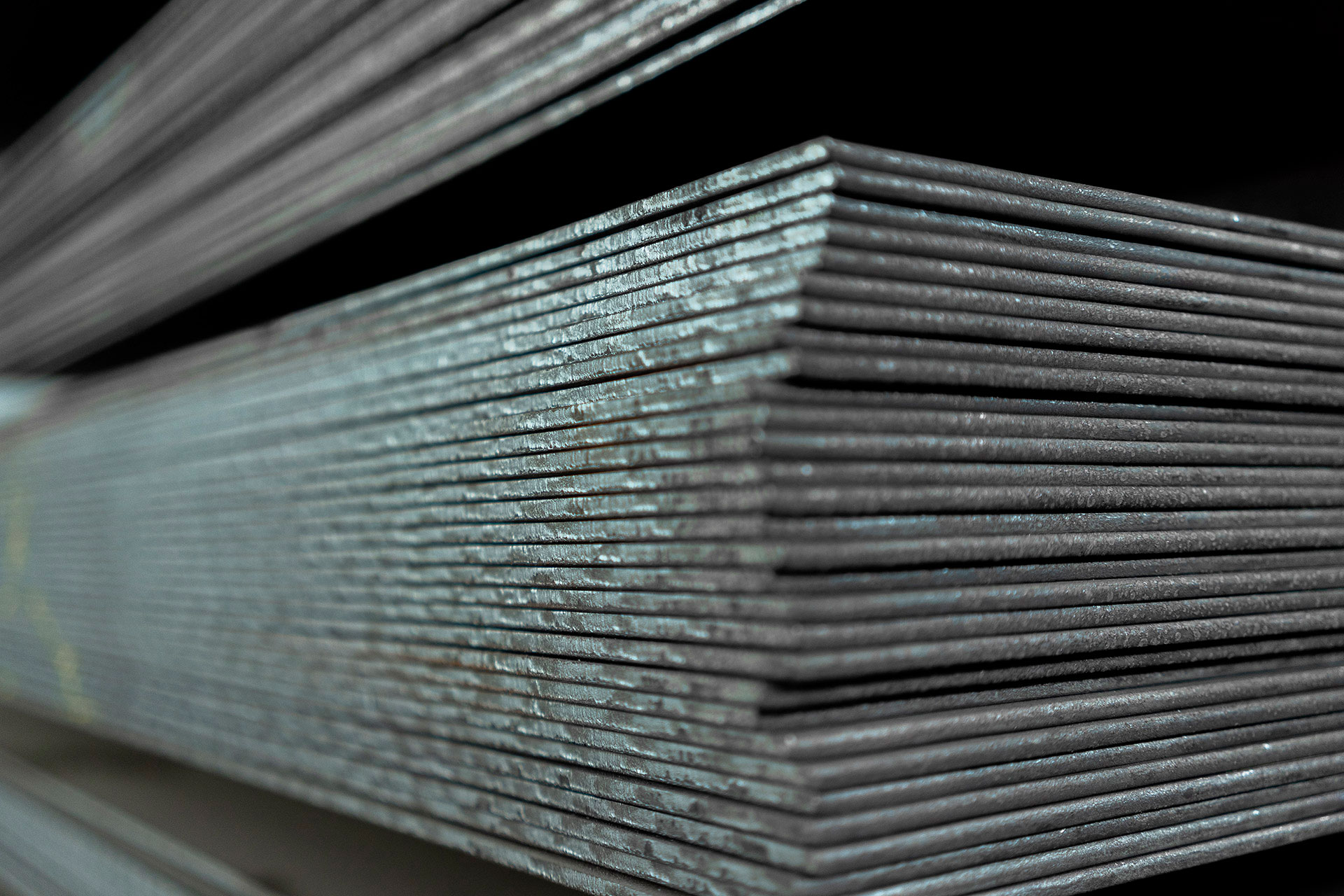 Stock permanente de chapas, barras y pletinas